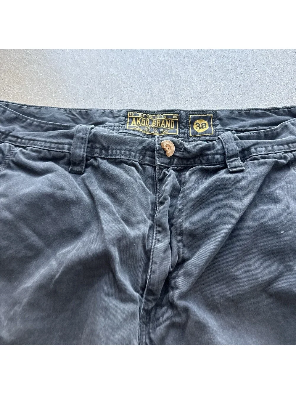 Akoo Black Multi-Pocket Cargo Shorts - Men's 38 Faded